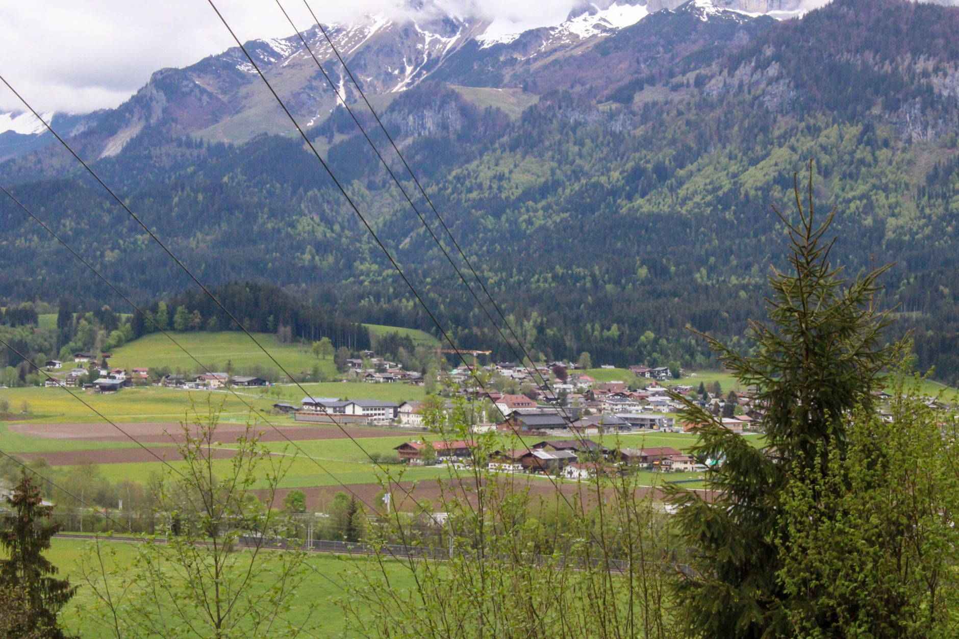 Entrümpelung und Abtransport in Entrümpelungsfirmen in St. Johann im Pongau: Kontakt, Leistungen und Route